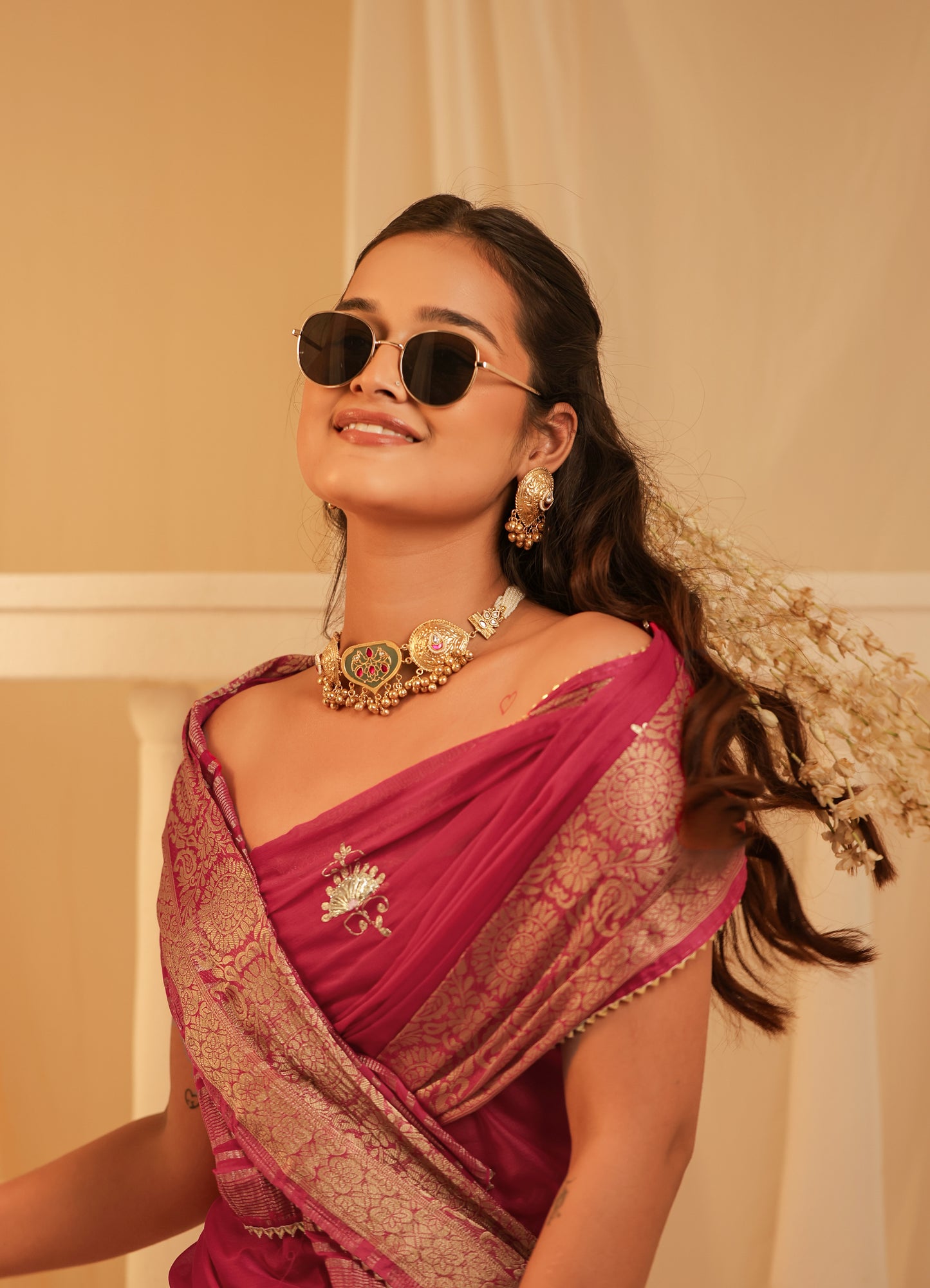 Moti Mahal Choker Set