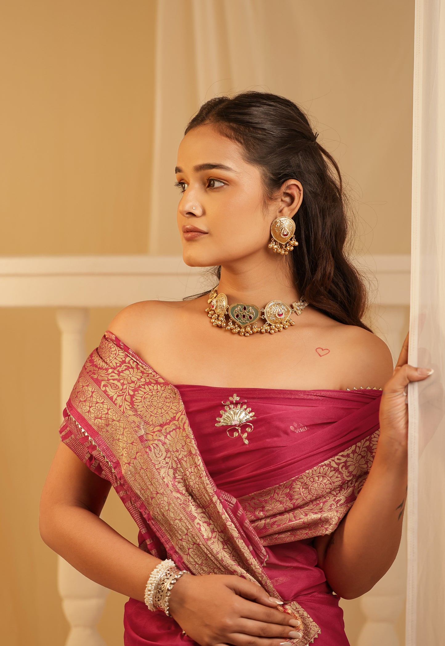 Moti Mahal Choker Set