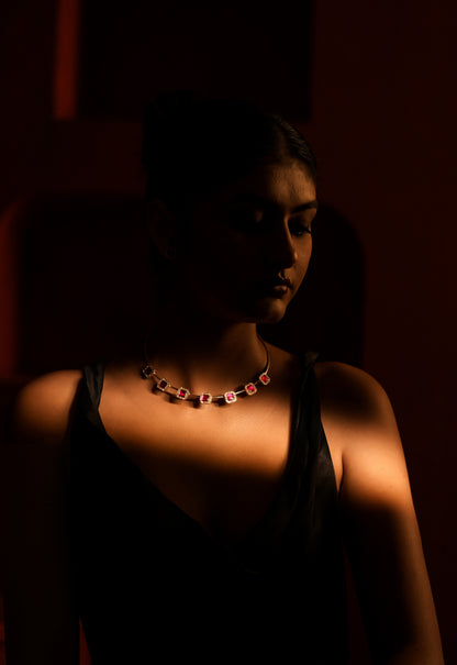 Classic Square Hasli Necklace Set
