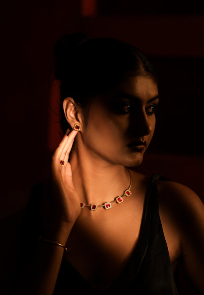 Classic Square Hasli Necklace Set