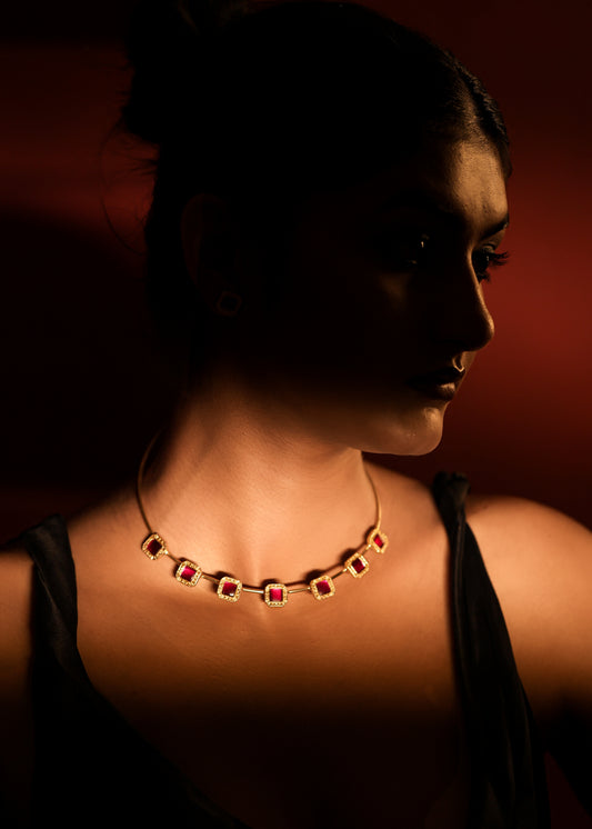 Classic Square Hasli Necklace Set