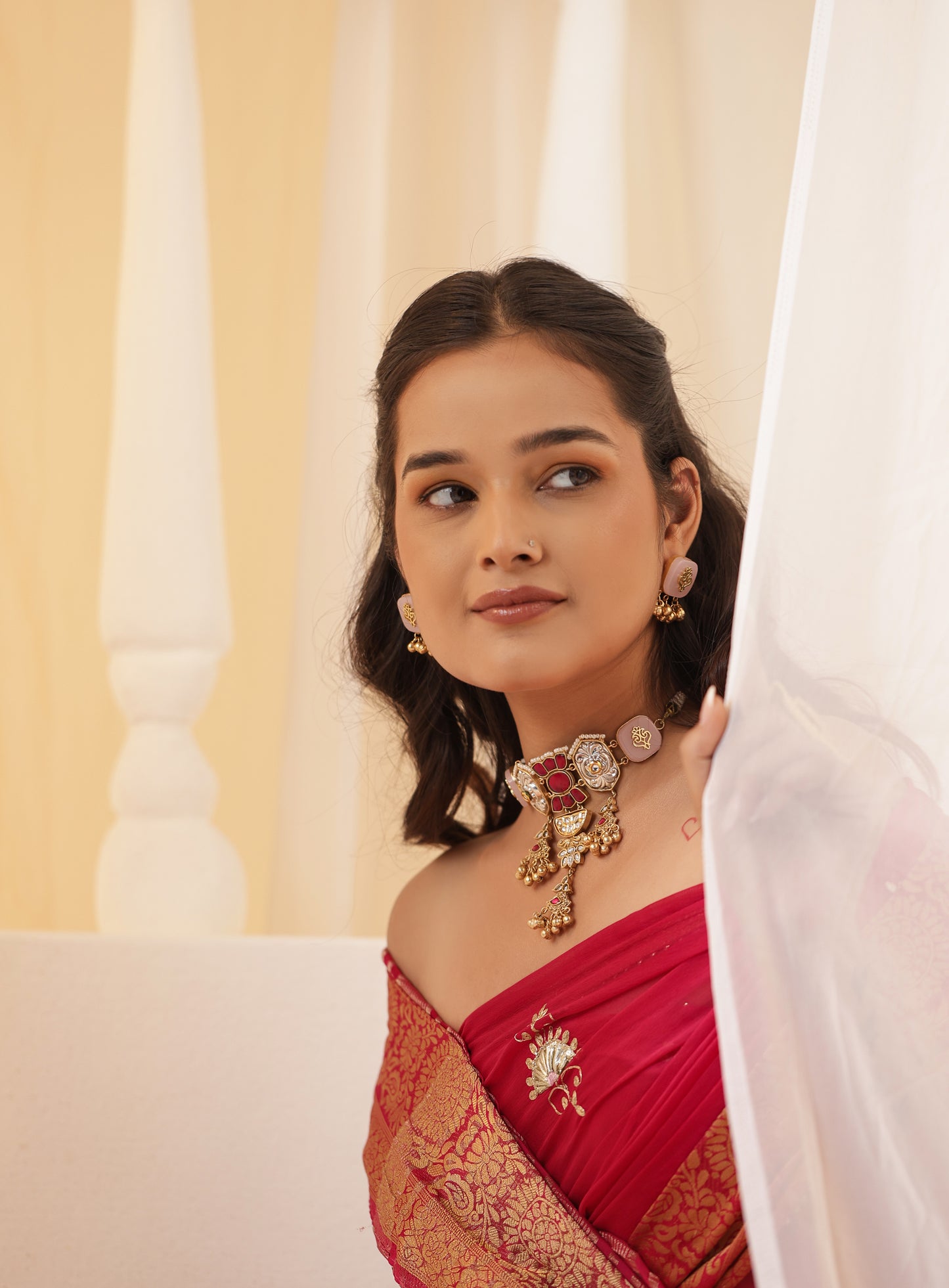 Nazaakat Drops Choker Set