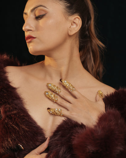 Gilded Empress Fingernails Nails