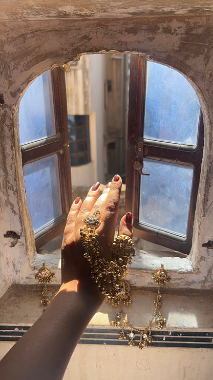 Rajrani Hand Chain