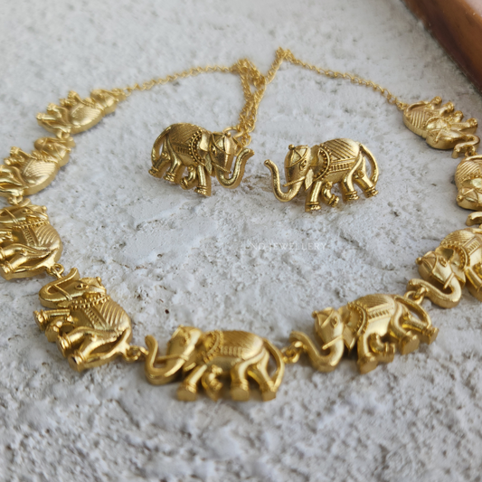 Golden Elephant Chain Necklace Set