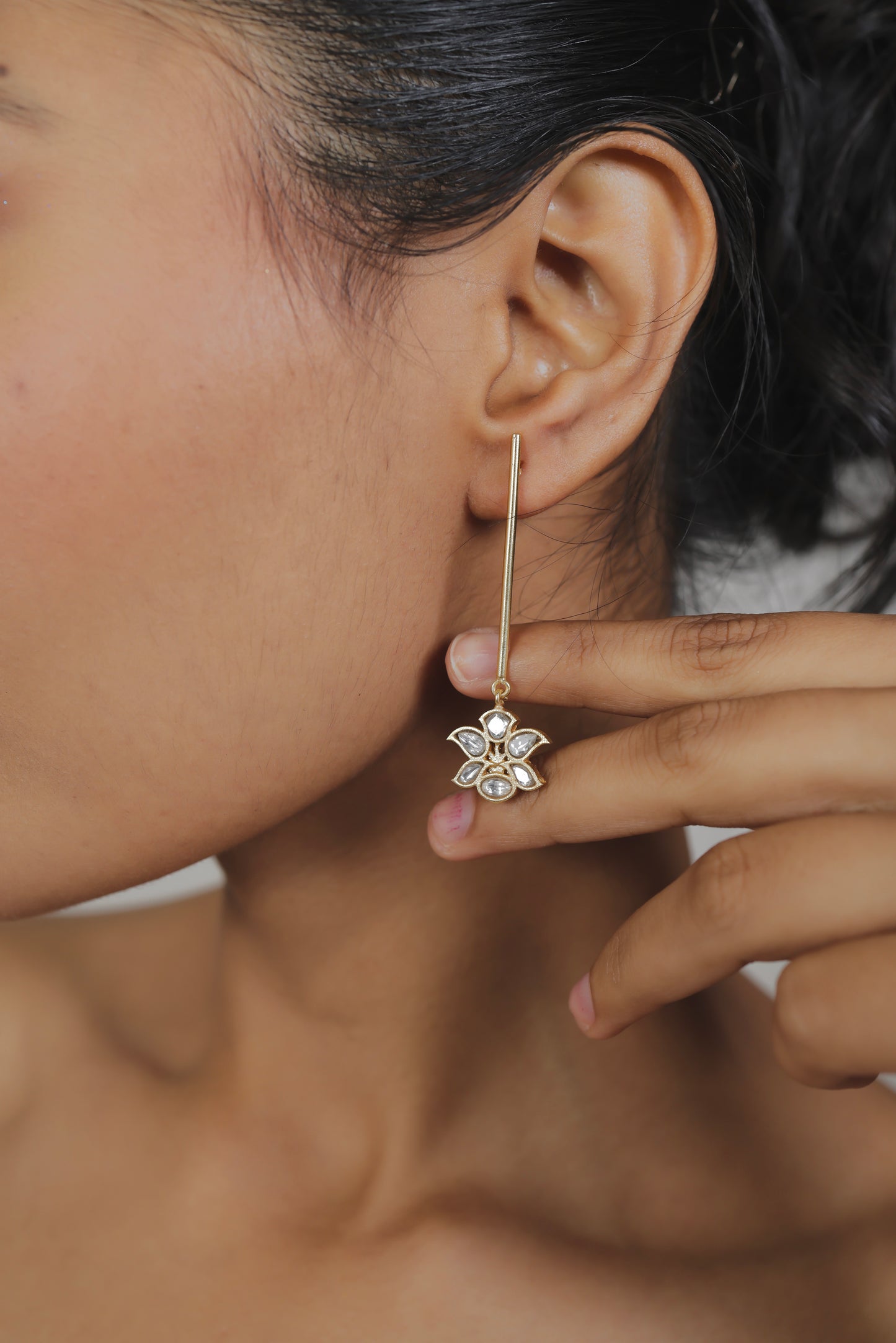 Lily Drop Earrings ( 2 colors )
