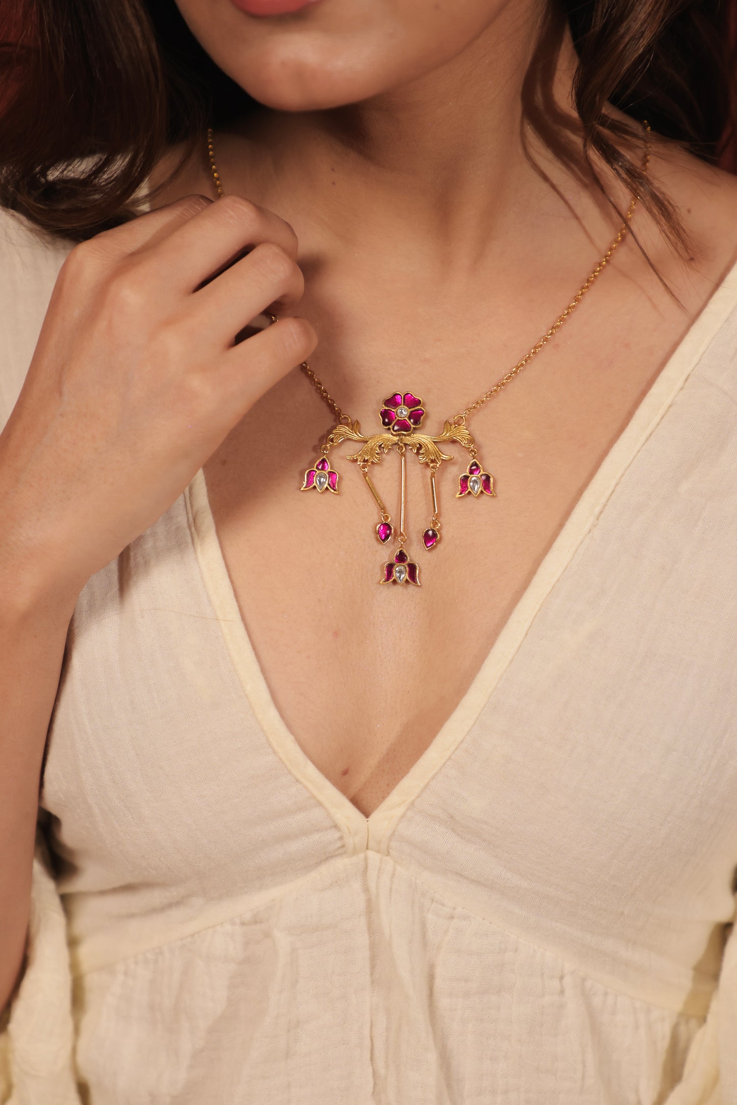 Inaaya Floral Necklace