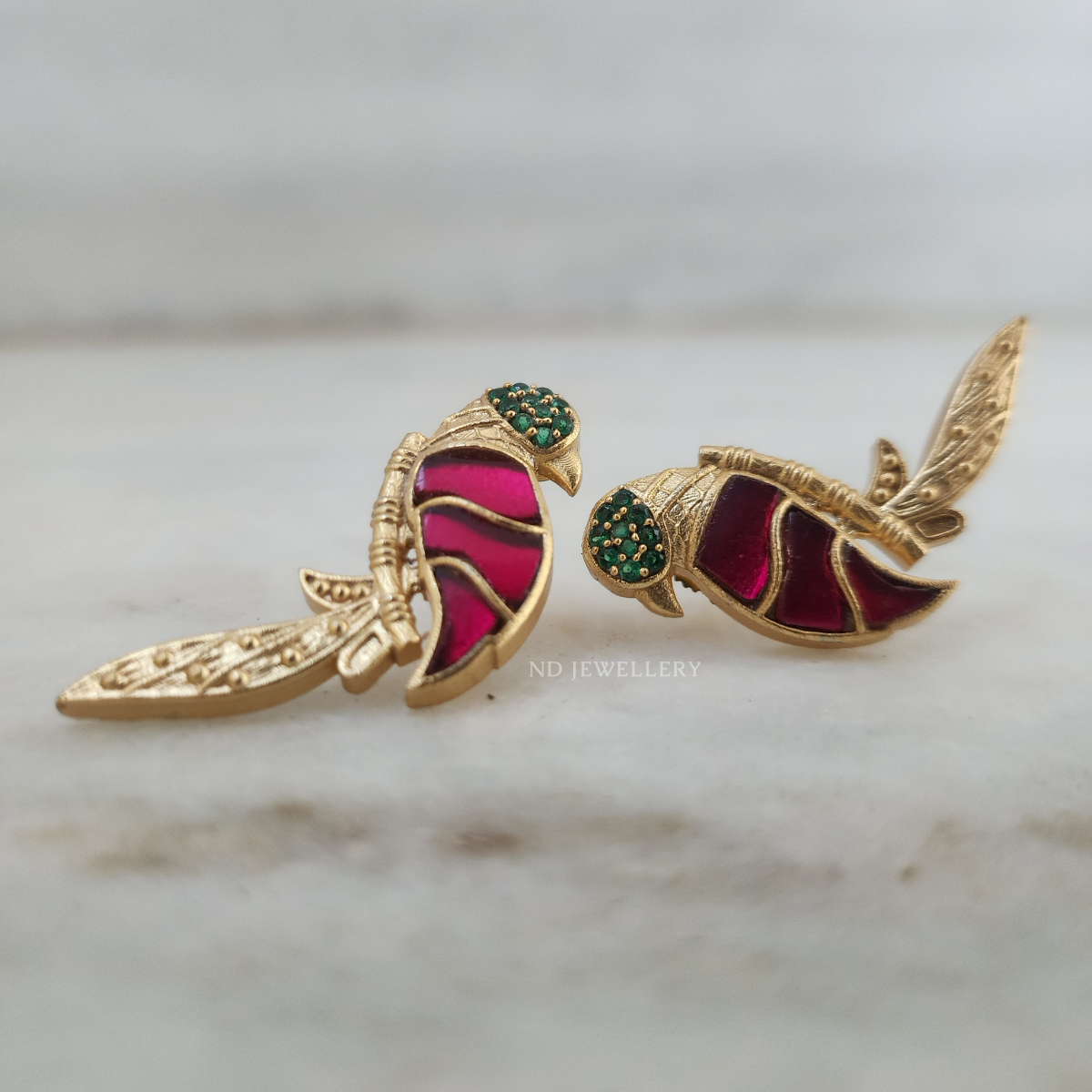 Lovebirds Statement Studs