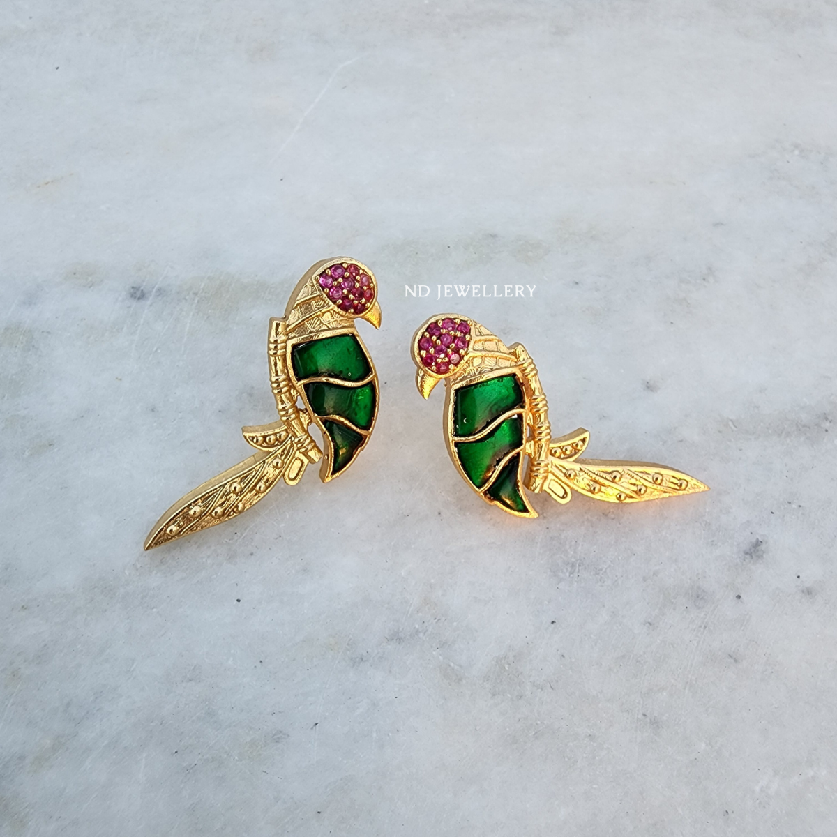 Lovebirds Statement Studs