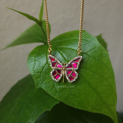 Social Butterfly Chain Necklace